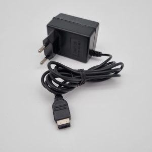 Nintendo Gameboy Advance SP charger/adapter Piranha