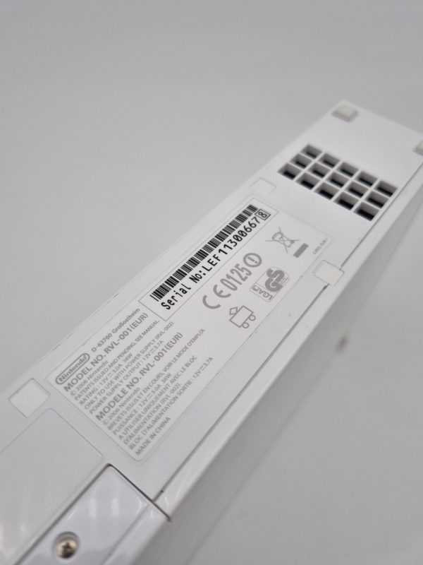 Nintendo Wii console wit 1st gen (RVL-001) met aansluitmateriaal goed - Afbeelding 4