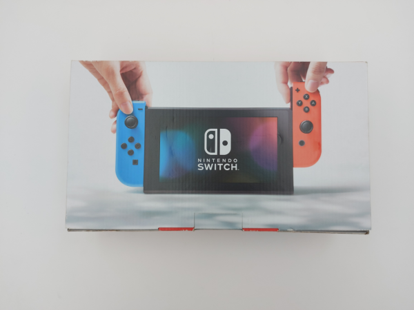 Nintendo Switch in Doos met Animal Crossing Shell - Afbeelding 3